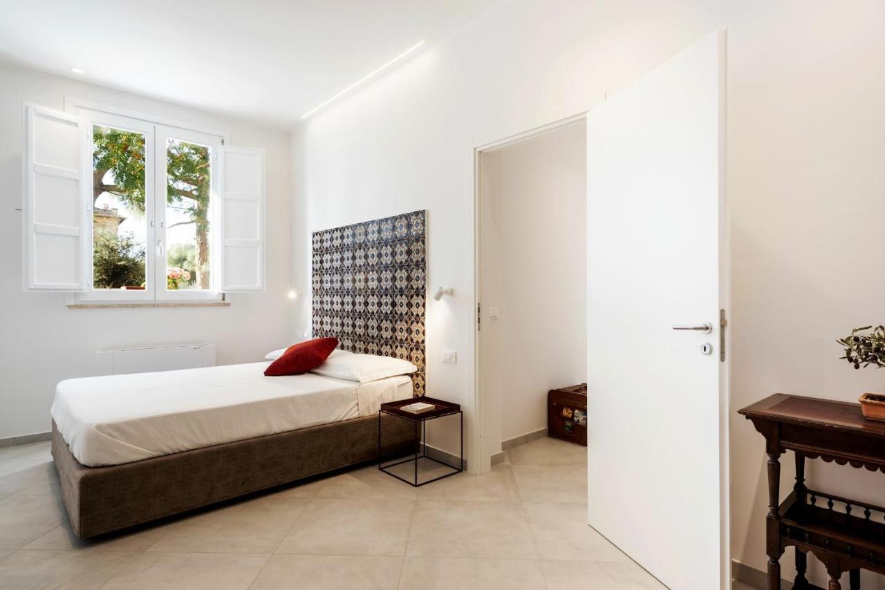 Villa Angelina - Charming Rooms & Apartments Trapani Exteriör bild