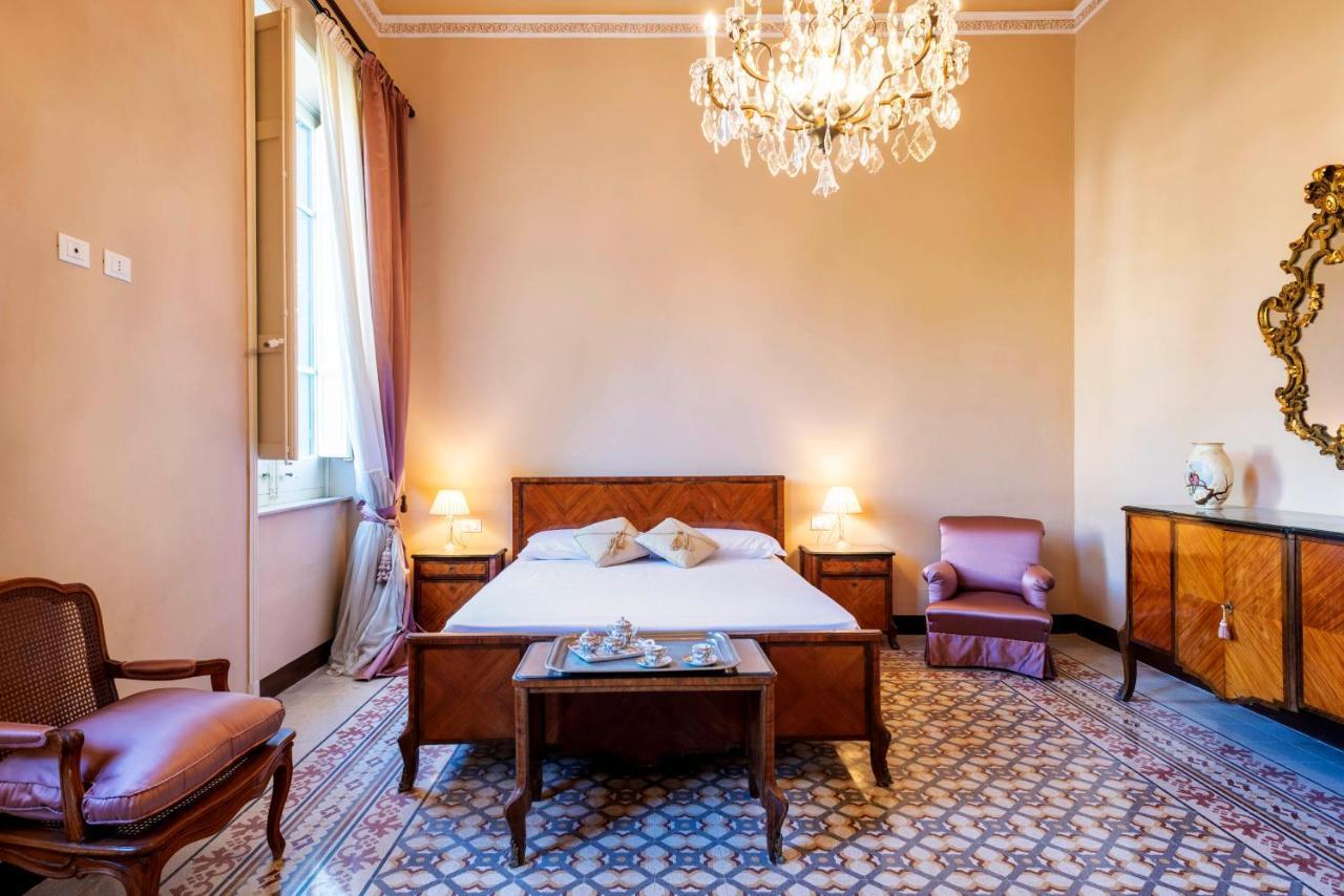 Villa Angelina - Charming Rooms & Apartments Trapani Exteriör bild